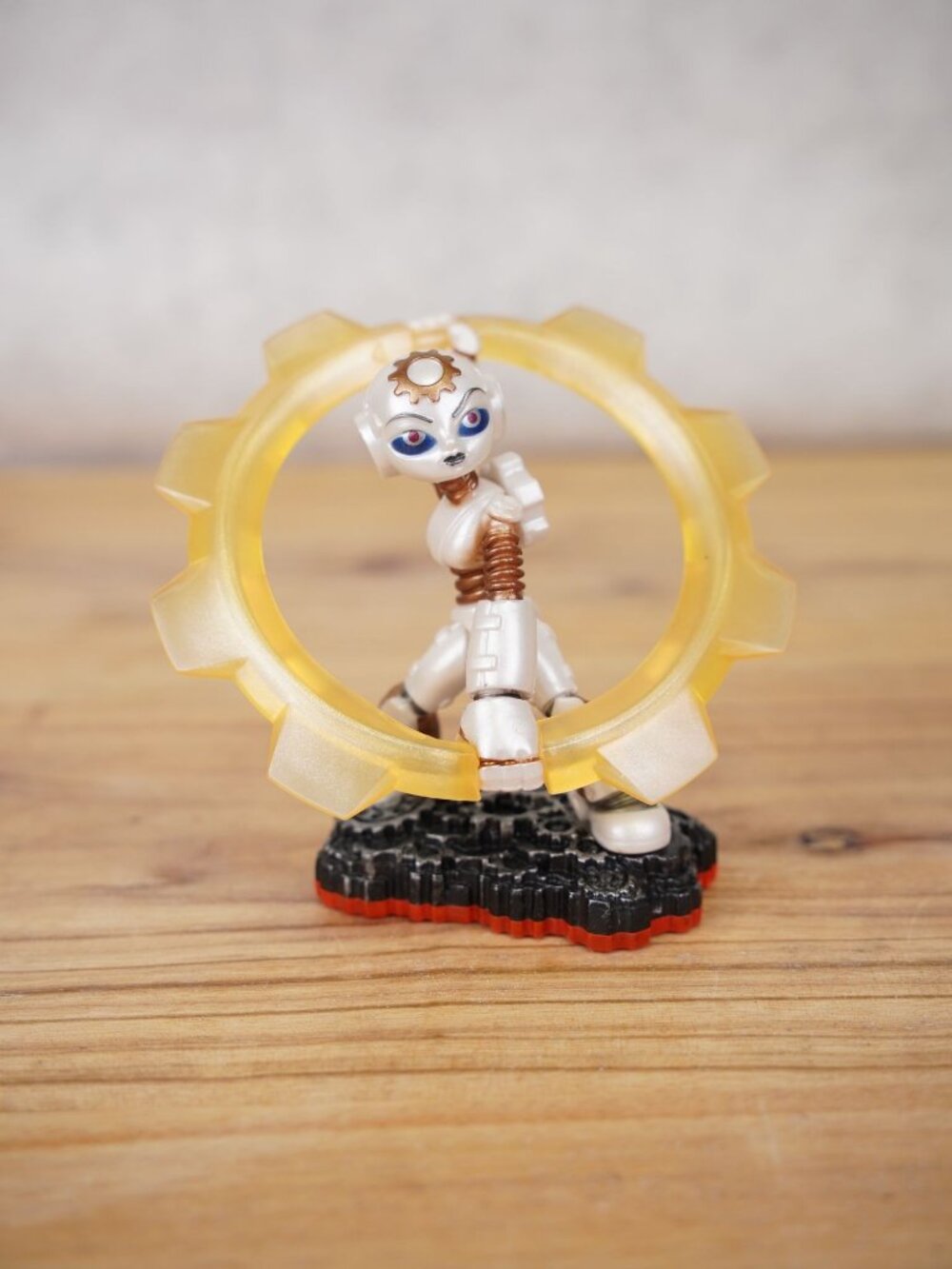 Skylanders Trap Team Trap Master Gearshift Character Figure Activision